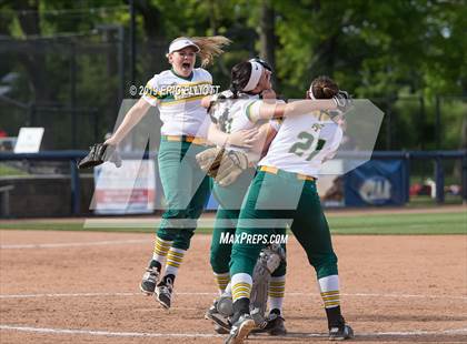 Thumbnail 1 in Lampeter-Strasburg vs Penn-Trafford (PIAA 5A Championship) photogallery.