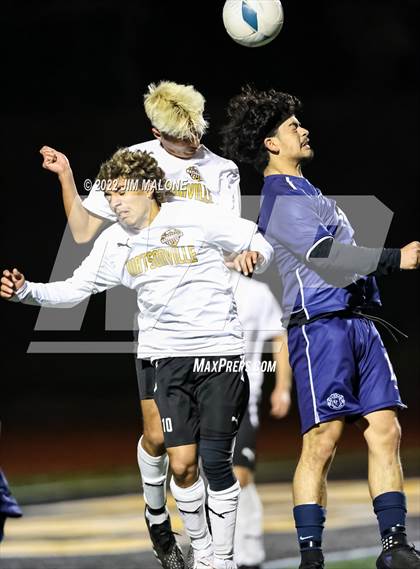 Thumbnail 1 in Branham vs. Watsonville (CIFCCS Open Div. Final) photogallery.