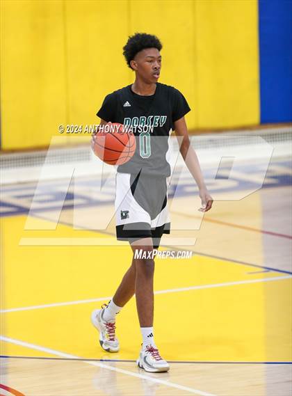 Thumbnail 1 in Dorsey @ Crenshaw photogallery.