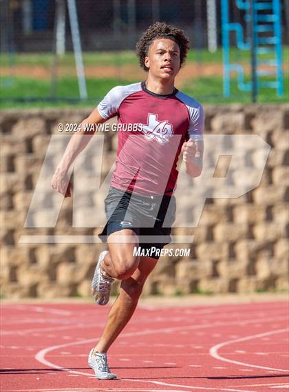 Thumbnail 2 in UIL 3A Region 2 Area Track Meet photogallery.
