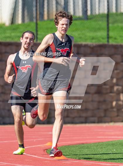 Thumbnail 1 in UIL 3A Region 2 Area Track Meet photogallery.