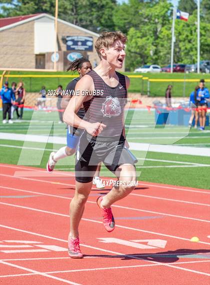 Thumbnail 1 in UIL 3A Region 2 Area Track Meet photogallery.
