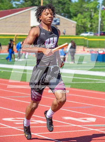 Thumbnail 1 in UIL 3A Region 2 Area Track Meet photogallery.