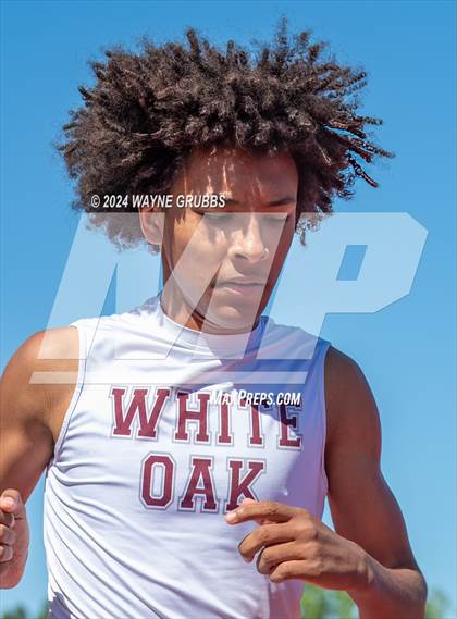 Thumbnail 3 in UIL 3A Region 2 Area Track Meet photogallery.
