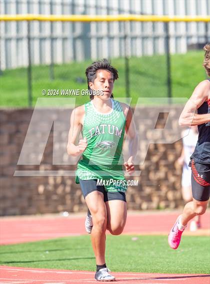 Thumbnail 3 in UIL 3A Region 2 Area Track Meet photogallery.