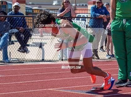 Thumbnail 2 in UIL 3A Region 2 Area Track Meet photogallery.