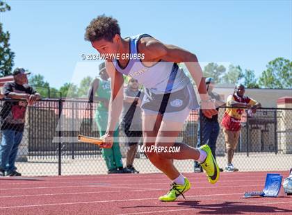 Thumbnail 1 in UIL 3A Region 2 Area Track Meet photogallery.