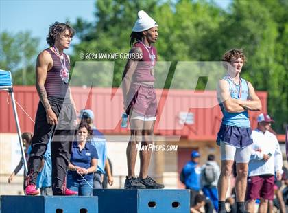 Thumbnail 2 in UIL 3A Region 2 Area Track Meet photogallery.