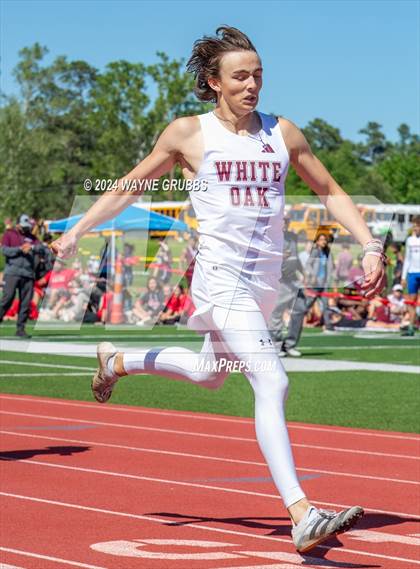 Thumbnail 3 in UIL 3A Region 2 Area Track Meet photogallery.