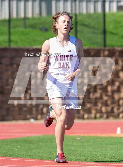 Thumbnail 3 in UIL 3A Region 2 Area Track Meet photogallery.
