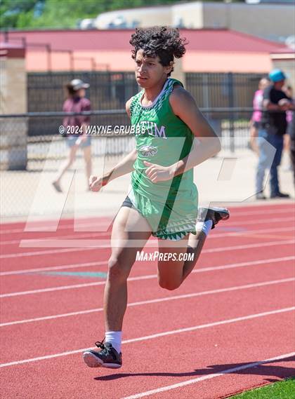 Thumbnail 1 in UIL 3A Region 2 Area Track Meet photogallery.