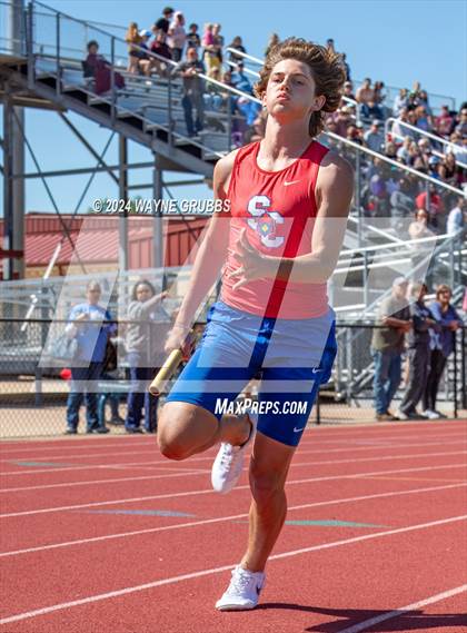 Thumbnail 3 in UIL 3A Region 2 Area Track Meet photogallery.