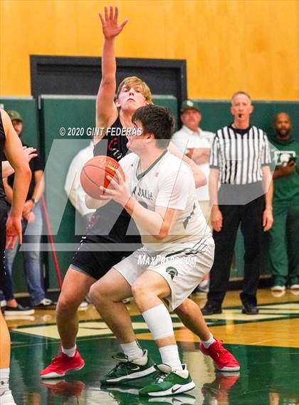 Thumbnail 1 in Campolindo @ De La Salle (CIF State Norcal Region D1 Final) photogallery.