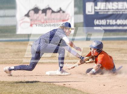 Thumbnail 2 in Mountain Crest @ Ridgeline photogallery.
