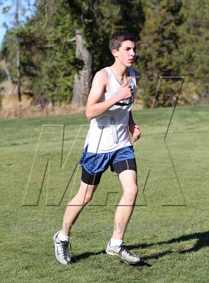 Thumbnail 3 in 1A-2A D3 District Meet photogallery.