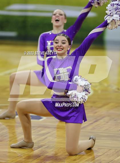 Thumbnail 1 in Holy Family CHSAA Spirit Poms photogallery.
