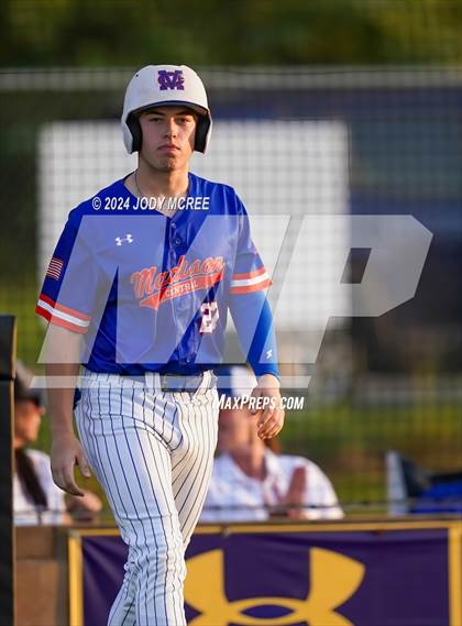 Thumbnail 1 in Madison Central vs. DeSoto Central photogallery.