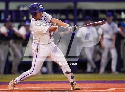 Thumbnail 3 in Madison Central vs. DeSoto Central photogallery.