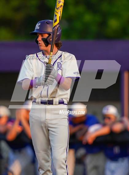 Thumbnail 1 in Madison Central vs. DeSoto Central photogallery.