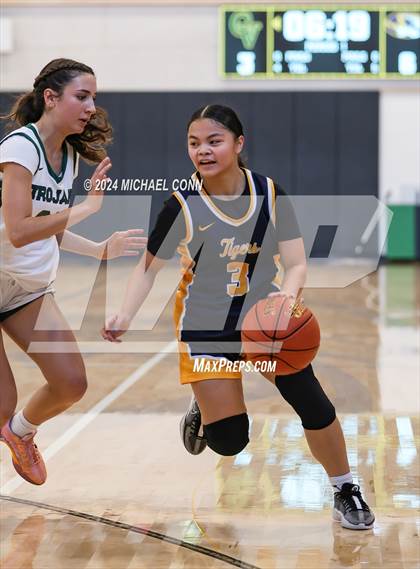 Thumbnail 3 in Castro Valley vs. Inderkum (O'Dowd MLK Classic) photogallery.
