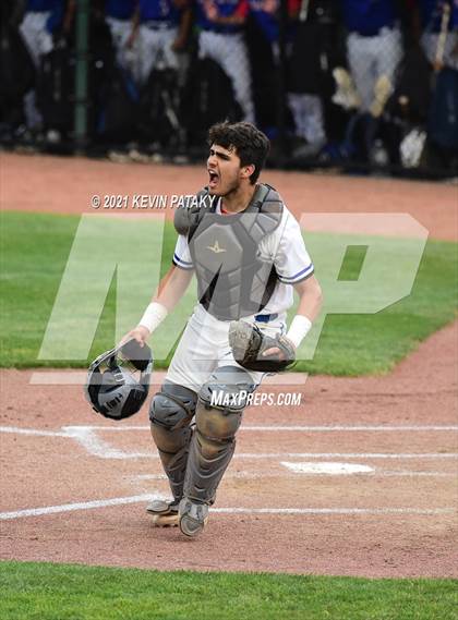Thumbnail 1 in Coginchaug Regional vs. St. Paul Catholic (CIAC Class S Final) photogallery.