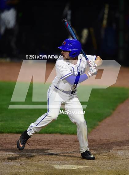 Thumbnail 3 in Coginchaug Regional vs. St. Paul Catholic (CIAC Class S Final) photogallery.