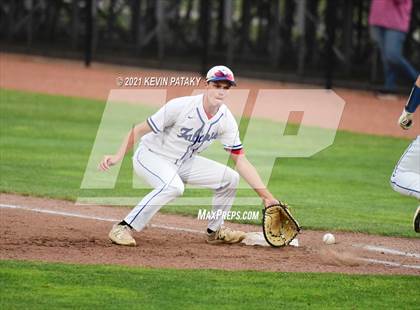 Thumbnail 3 in Coginchaug Regional vs. St. Paul Catholic (CIAC Class S Final) photogallery.