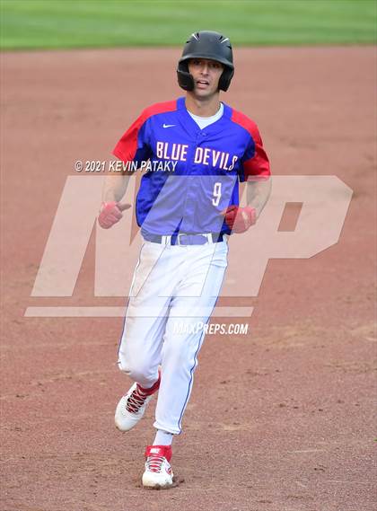 Thumbnail 2 in Coginchaug Regional vs. St. Paul Catholic (CIAC Class S Final) photogallery.