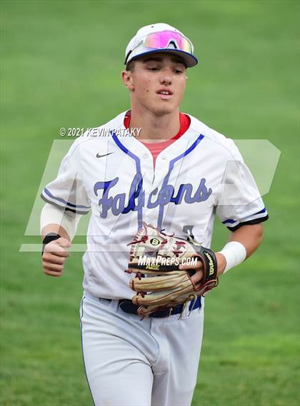 Thumbnail 3 in Coginchaug Regional vs. St. Paul Catholic (CIAC Class S Final) photogallery.