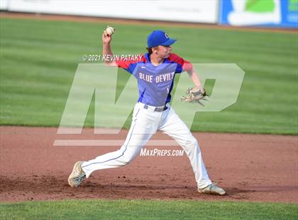 Thumbnail 2 in Coginchaug Regional vs. St. Paul Catholic (CIAC Class S Final) photogallery.