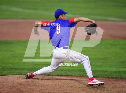 Thumbnail 2 in Coginchaug Regional vs. St. Paul Catholic (CIAC Class S Final) photogallery.