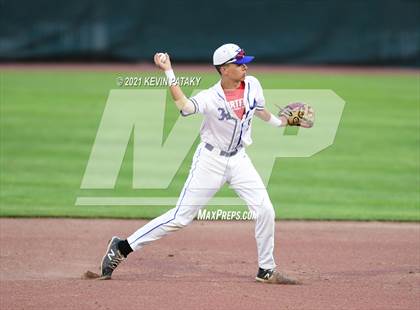 Thumbnail 1 in Coginchaug Regional vs. St. Paul Catholic (CIAC Class S Final) photogallery.
