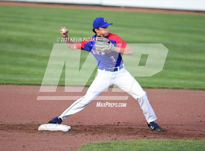 Thumbnail 3 in Coginchaug Regional vs. St. Paul Catholic (CIAC Class S Final) photogallery.