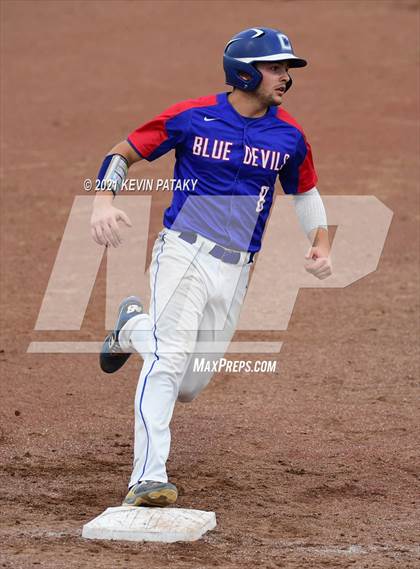 Thumbnail 3 in Coginchaug Regional vs. St. Paul Catholic (CIAC Class S Final) photogallery.