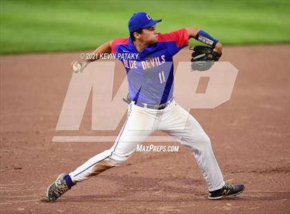 Thumbnail 3 in Coginchaug Regional vs. St. Paul Catholic (CIAC Class S Final) photogallery.