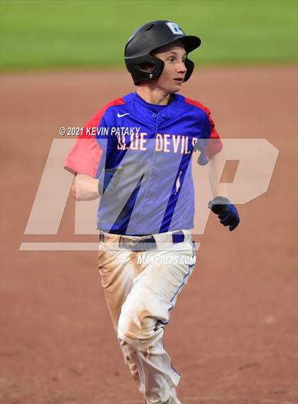 Thumbnail 1 in Coginchaug Regional vs. St. Paul Catholic (CIAC Class S Final) photogallery.