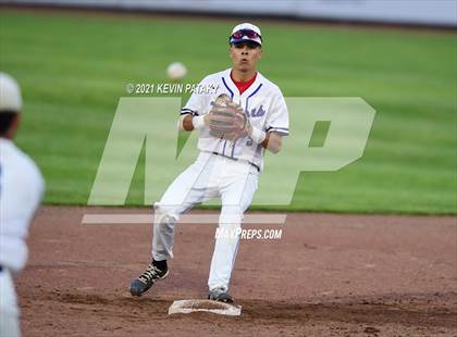 Thumbnail 3 in Coginchaug Regional vs. St. Paul Catholic (CIAC Class S Final) photogallery.