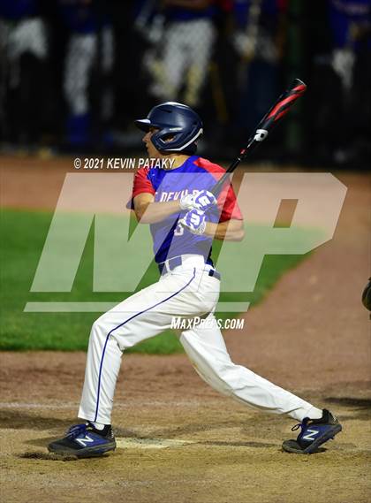 Thumbnail 2 in Coginchaug Regional vs. St. Paul Catholic (CIAC Class S Final) photogallery.