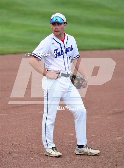 Thumbnail 1 in Coginchaug Regional vs. St. Paul Catholic (CIAC Class S Final) photogallery.