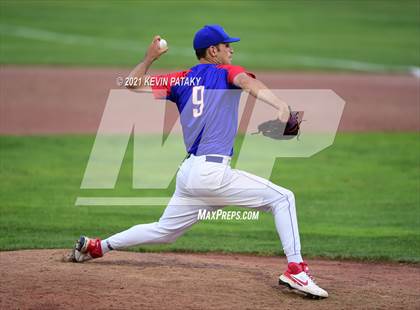 Thumbnail 3 in Coginchaug Regional vs. St. Paul Catholic (CIAC Class S Final) photogallery.