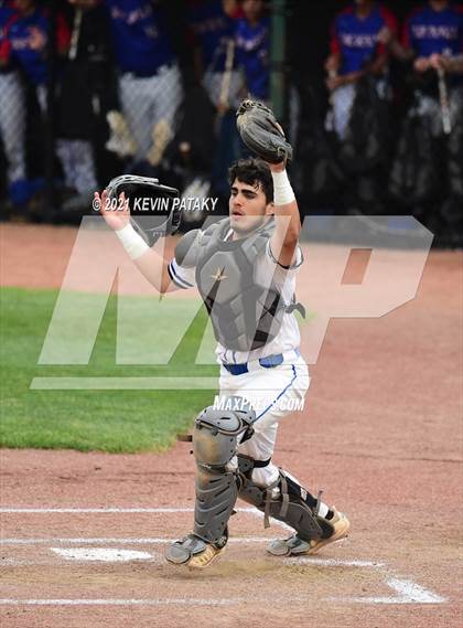 Thumbnail 2 in Coginchaug Regional vs. St. Paul Catholic (CIAC Class S Final) photogallery.