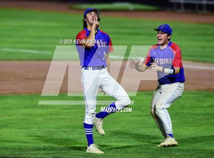 Thumbnail 3 in Coginchaug Regional vs. St. Paul Catholic (CIAC Class S Final) photogallery.