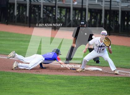 Thumbnail 1 in Coginchaug Regional vs. St. Paul Catholic (CIAC Class S Final) photogallery.
