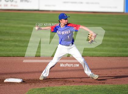 Thumbnail 3 in Coginchaug Regional vs. St. Paul Catholic (CIAC Class S Final) photogallery.