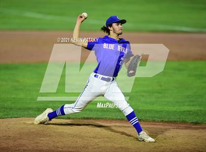 Thumbnail 3 in Coginchaug Regional vs. St. Paul Catholic (CIAC Class S Final) photogallery.