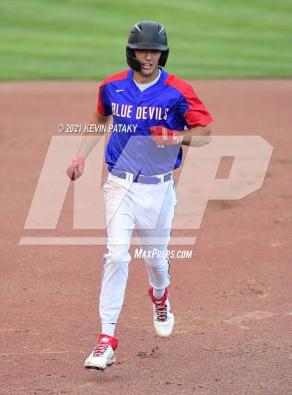 Thumbnail 2 in Coginchaug Regional vs. St. Paul Catholic (CIAC Class S Final) photogallery.