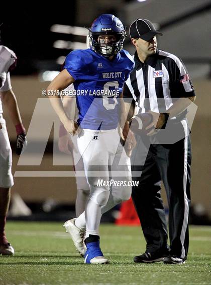 Thumbnail 1 in De Leon vs. Wolfe City  photogallery.