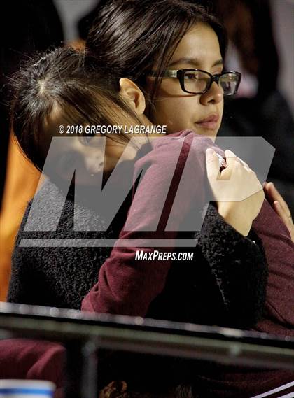 Thumbnail 3 in De Leon vs. Wolfe City  photogallery.