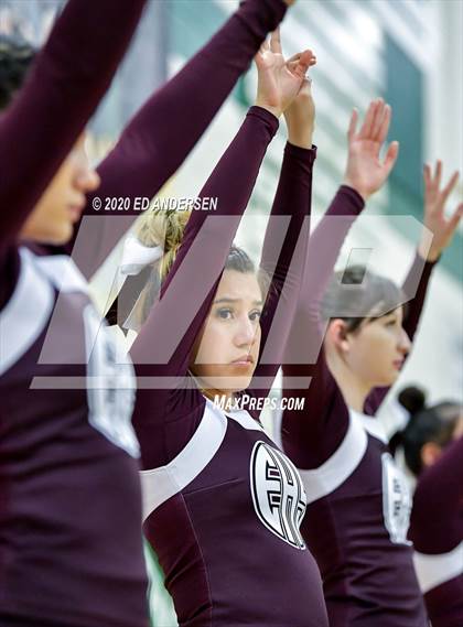 Thumbnail 2 in Spring Creek vs. Elko (NIAA 3A Northern Quarterfinals) photogallery.