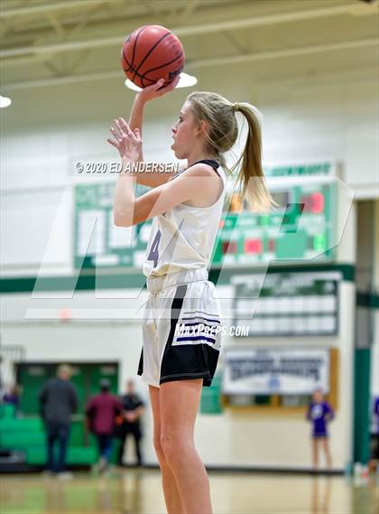 Thumbnail 1 in Spring Creek vs. Elko (NIAA 3A Northern Quarterfinals) photogallery.